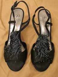 Women's Adrianna Papell Majesty Black Satin T Strap Beaded Fringe Heels  Size 8.5