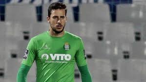 Helton leite, latest news & rumours, player profile, detailed statistics, career details and transfer information for the sl benfica player, powered by goal.com. Cotovelo Trava Helton Leite Boavista Jornal Record