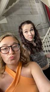 Introduction and seeking roommates for Disney college program