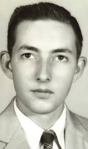 Former Salem teacher gives up license