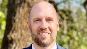 Steven Rabe's Instagram, Twitter & Facebook