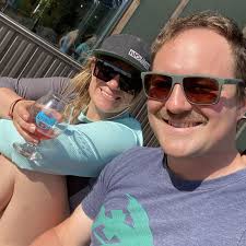 Lesley Hunter and Steven Bender's Wedding Website