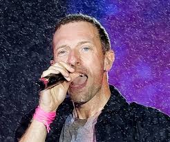 Coldplay Suspends Tour Due to Chris Martins 'Serious Lung '