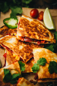 Tandoori Veggie Quesadillas In 2020 Tandoori Recipes Indian Dinner Recipes Vegetarian Recipes Lunch
