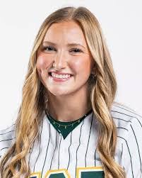 Meredith Crocker's Instagram, Twitter & Facebook