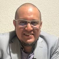 60+ "Edén López" profiles