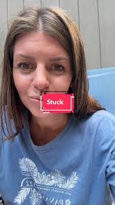 Helena Grant's Instagram, Twitter & Facebook