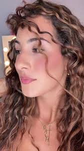 Makeup Essentials for Long Nursing Shifts