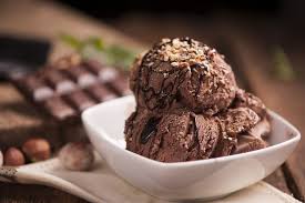 Mesin pembuat es krim ini dimanfaatkan oleh para pengusaha sebagai salah satu alat dalam es krim frozen yogurt. Resep Es Krim Cokelat Tanpa Mixer Cuma Pakai Tiga Bahan