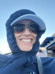 Yesterday I found out that my twin daughters will not be home in the  morning of Mother's day. They are sleeping over at their bf's houses.  (Disclaimer: This post is not about