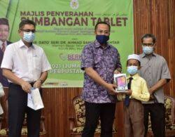 Semoga rakyat negeri terengganu yang berkelayakan berjaya mendapat bantuan kewangan yang diperuntukkan oleh kerajaan negeri. Dana Raya Terengganu Ditukar Kepada Bantuan Covid 19 Kosmo Digital