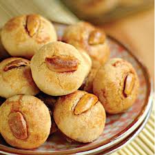 Kuih raya lajen mak ajo wat ms kecik2 dl…da tua2 ni br le ade keberanian nk buat,thn ni thn ke2 buat sendiri biskut mazola ni…sy. Resepi Biskut Kacang Sangat Ringkas Resepi My
