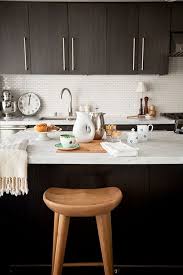 Espresso Cabinets Carrera Marble Counters Mini White Subway Tile And My New Favori Modern Kitchen Cabinet Design Kitchen Inspirations Espresso Kitchen Cabinets