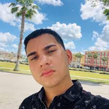 Melissa Southers's Instagram, Twitter & Facebook