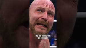 Cope's spike bat gets stuck in Jon Moxley's back 🩸😬 #AEWDynamite