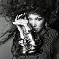 People Find Me Quite Controversial”: Molly-Mae On Motherhood And Her  “Princess Diana And Charles” Level Break-Up