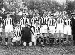 Juventus vs milan team news and starting 11. Quando La Juve Sconfisse Il Milan 6 0 Con I Gol Di Una Gazzella E Di Un Attore Juventus Calciomercato Com