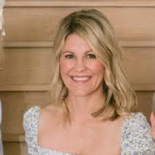 Lori Rosa's Instagram, Twitter & Facebook