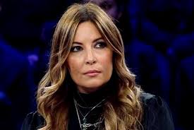 È un food blogger di grande successo, nonché fidanzato di selvaggia lucarelli, attrice, conduttrice radiofonico, blogger e scrittrice di . Selvaggia Lucarelli E Stata Fidanzata 6 Anni Con Un Famoso Conduttore Archivio Biccy It