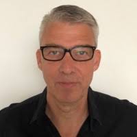 400+ Profile mit dem Suchbegriff „Howe“