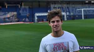 El apasionado beso del peque schwartzman y su novia en la torre eiffel. Peque Schwartzman Loco Por Boca Daria Todo Por Jugar En La Bombonera Tyc Sports