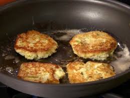 Crispy Mashed Potato Cakes Recipe Mashed Potato Cakes Potato Cakes Recipe Mashed Potato Cake Recipe