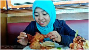 Ada masa juga cabut gigi sebab kerosakan yang disebabkan oleh gigi bongsu yang stuck tak boleh nak keluar dengan baik dan menyebabkan. Tips Penjagaan Selepas Cabut Gigi Dental Extraction Trauma Semasa Zaman Kanak Kanak Blog Sofinahlamudin Com