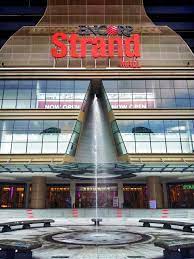 The shopping mall, with 435000 sq ft in net rentable. Encorp Strand Mall In Kota Damansara Kota Damansara Kota Basketball Court