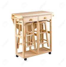 Conjuntos de mesa y sillas de cocina para los mejores desayunos. Mesa Plegable De Madera Y Mueble Con Cajones Para El Area De Cocina Pequena Fotos Retratos Imagenes Y Fotografia De Archivo Libres De Derecho Image 16742085