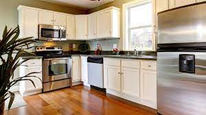 L shaped kitchen with island (design ideas) welcome to our gallery of designs featuring an l shaped kitchen with island including a variety of styles, finishes and ideas. Remodeling The L Shaped Kitchen In Your Hamptons East End Of Long Island Home