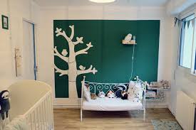 Une superbe chambre mixte blanc/mint. Une Chambre De Bebe Sur Le Theme Foret Dans Ma Tribu