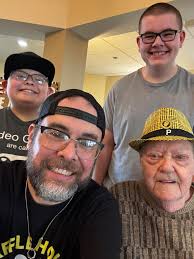 Zorro chilling out today 🦊 That face!💜