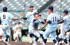 大阪桐蔭中学校・高等学校（おおさかとういんちゅうがっこう・こうとうがっこう）は、大阪府 大東市中垣内三丁目にある私立 中学校・高等学校。 前身は、昭和末期の生徒急増期だけ生徒を受け入れる臨時分校「大阪産業大学高等学校大東校舎」 で、19世紀創立の和歌山県立桐蔭高等学校. P Dschuaytxgmm