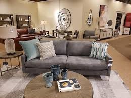 Contact us for the most current availability on this product. What S The Best Bassett Sofa Check Out Our Epic Bassett Sofa Reviews Guide Home Stratosphere