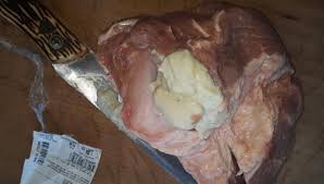 De vanzare 1 porc de carne din rasa pietrain. RevoltÄtor Carne De Porc AlteratÄ PusÄ La Vanzare Intr Un Hipermarket Kaufland Era In Termen De Valabilitate Video Ziar Info IaÈi Stiri Iasi