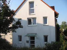 Einfamilienhaus mit hof, werkstatt und garage. 9 Haus Mieten Wiesbaden 08 2021 Newhome De C