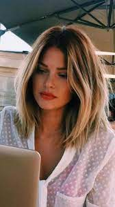 Here is a list of best haircuts and hairstyles for women 2019. 50 Best Medium Length Hairstyles 2019 The Swag Fashion