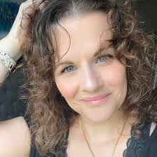 Calling all Swifties! This Saturday, January 4th, from 4:30-8pm at Lake  George, we're hosting an unforgettable FREE Eras Swiftie Skate!❄️ Here's  what to expect: 🎵 Ice skate under the lights to the