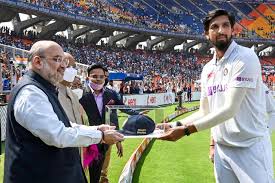 Ahead of his 100th test appearance for team india, sharma credited former indian pacer zaheer khan for playing a role in his success. Felicitation By President Hm And Teammates Guard Of Honour Mark Ishant Sharma S 100th Test Mykhel