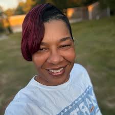 everyone who told me Oliver Kahn's card is not good try this workout in the  before and now picture see the difference in the game🤫