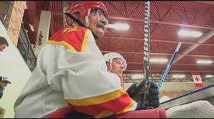 94-year-old still playing hockey in Minnesota