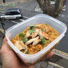 Joe Wicks Leanin15 On Instagram My Leanin15 Lunch On The Go Dhal Curry With Chicken What Did You Have For L Lunch Fun Easy Recipes Meatless Main Dishes