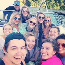 Damian McGinty (Official)