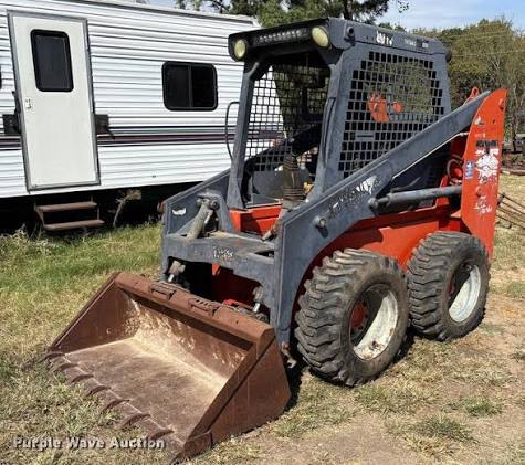 Thomas 175 Skid Steer Loader