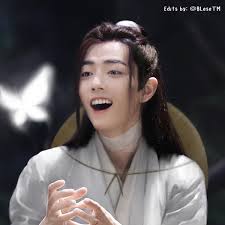 Hallo toegewijde TGCF-fans. Ik heb een vraag... als Heaven Official's  Blessing een drama/live-action zou worden, wie zou je dan casten om Xie  Lian te spelen? (Xiao Zhan, Lu Han, etc.?) Wat dacht