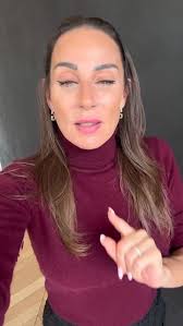 ✨ Prestations beauté à petits prix ✨a domicile 👉 Épilation au fil : •  Moustache : 5 € • Sourcils : 5 € • Visage complet : 15 € 👉 Brushing : •  Cheveux courts : 15 € • Cheveux mi-longs : 18 € • Cheveux longs : 20 €  Soyer la bienvenue 🙏