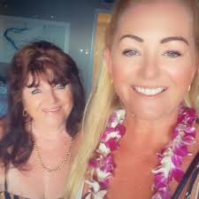 What to reserve in advance for a trip to Hamilton Island?