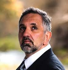 Robert Salzer's Instagram, Twitter & Facebook