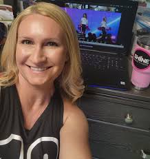 FW My secret creative space to practice my spin & spits!! Love these  girls!!