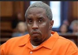 Iloveyou" "I love you" ...reply like an uninterested person. Let's go.